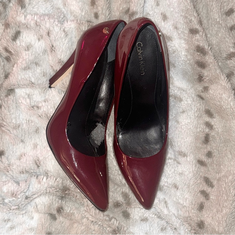 Calvin Klein Brady Pump Burgundy/Wine/Red Patent, Size US 7